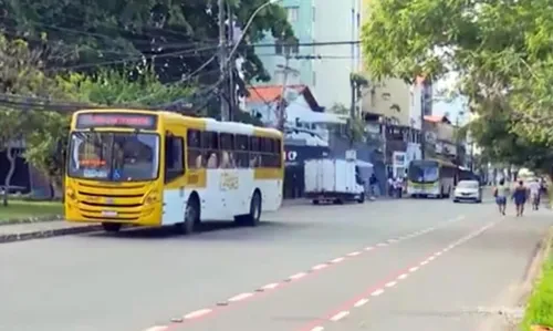 
				
					Ônibus voltam a rodar no Nordeste de Amaralina após dois dias
				
				