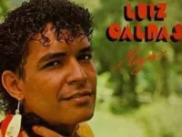 Do Tapajós à carreira solo: conheça discografia de Luiz Caldas