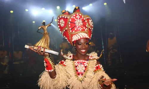 
				
					Deusa do Ébano: confira fotos da 42ª Noite da Beleza Negra
				
				