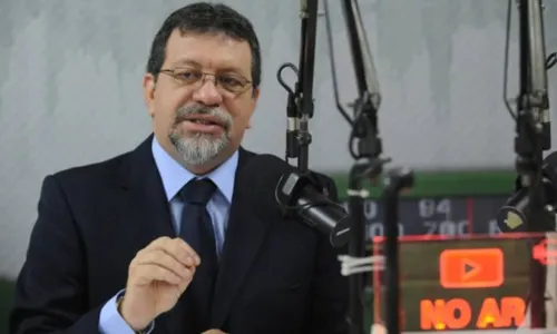 
				
					Secretário da Casa Civil da Bahia é exonerado dois dias após posse
				
				