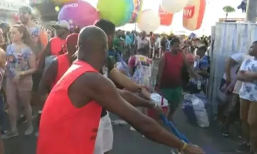 
				
					Carnaval de Salvador deve ter 15 mil postos de trabalho para cordeiros
				
				