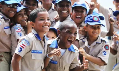 
				
					PM divulga lista de sorteados para colégios e creche da corporação na Bahia
				
				