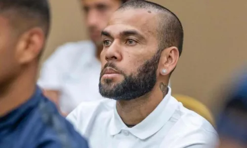 
				
					Após recurso ser negado pela Justiça, Daniel Alves segue preso na Espanha
				
				