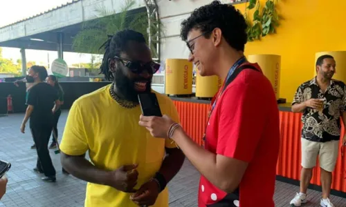 
				
					No Festival de Verão, Douglas Silva fala sobre relação com Salvador: 'Eu, um homem preto, não tem como vir pra cá e não me emocionar'
				
				
