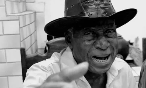 
				
					Maior gritador de Samba Chula, Mestre João do Boi morre aos 78 anos
				
				