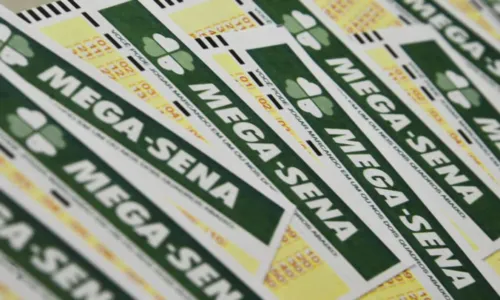 
				
					Nenhum apostador acerta Mega-Sena e prêmio acumula em R$ 63 milhões
				
				