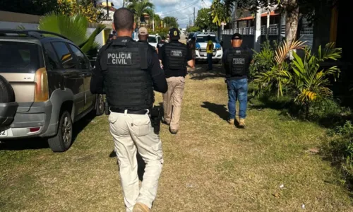 
				
					Polícia Civil realiza operação de repressão ao tráfico de drogas e a homicídios na Região Metropolitana de Salvador
				
				