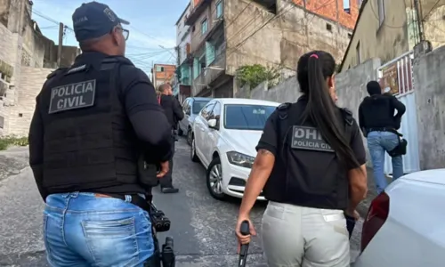 
				
					Operação da Polícia Civil cumpre mandados de prisão em Salvador e Região Metropolitana
				
				