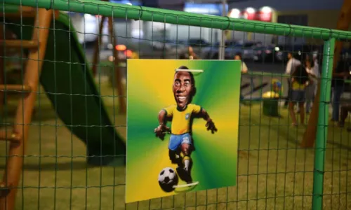 
				
					Salvador ganha praça com nome de Pelé em homenagem ao jogador
				
				
