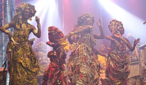 
				
					Deusa do Ébano: confira fotos da 42ª Noite da Beleza Negra
				
				