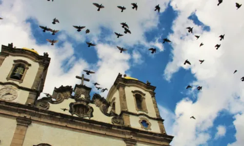 
				
					Conheça 4 produções que celebram a Lavagem do Bonfim, em Salvador
				
				