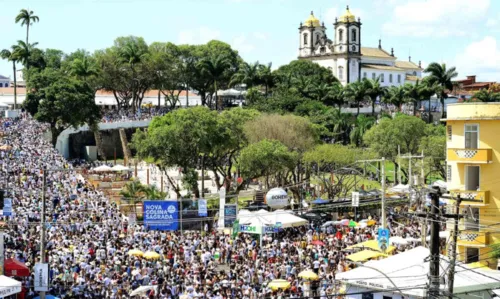 
				
					Lavagem do Bonfim volta a acontecer depois de dois anos paralisada por causa da pandemia de Covid-19
				
				