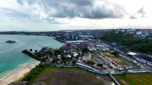 
				
					Acesso de veículos para sistema Ferry-Boat será feito por via exclusiva durante Lavagem do Bonfim
				
				