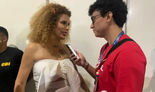 
				
					Vanessa da Mata celebra união de estilos e gerações no Festival de Verão 2023: ‘Tanta gente legal’
				
				