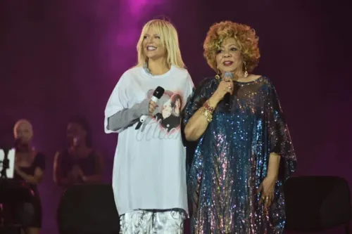 
				
					Alcione fala sobre renovação do cenário musical brasileiro: ‘Gosto da Luísa Sonza e Xamã’
				
				