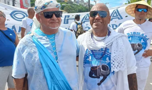 
				
					Tradição na tradição: manifestações culturais com blocos afro marcam retorno da Lavagem do Bonfim
				
				