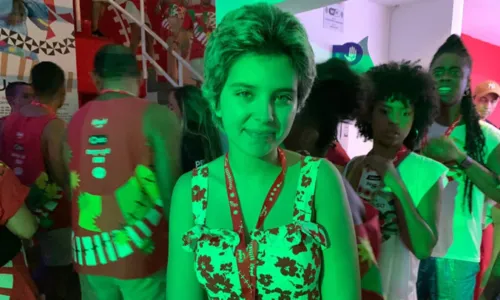 
				
					Flor Gil fala sobre curtir o carnaval de Salvador aos 14 anos: 'Tá sendo demais'
				
				