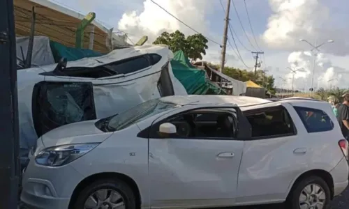 
				
					Corpo de lavador de carros atropelado em Salvador é sepultado
				
				