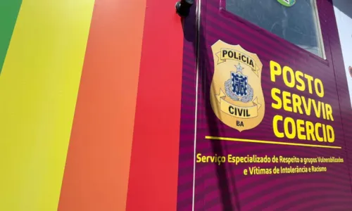 
				
					Turista é preso por homofobia após atacar trabalhador de camarote em Salvador
				
				