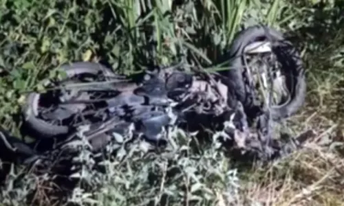 
				
					Dois homens morrem em acidente envolvendo motocicleta no norte da Bahia
				
				