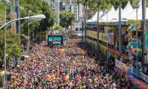 
				
					Carnaval de Salvador: confira programação do Circuito Osmar (Campo Grande)
				
				