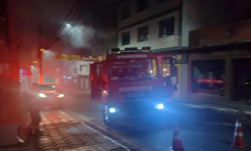 
				
					Depósito de loja é atingido por incêndio no sudoeste da Bahia
				
				