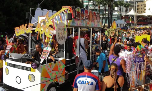 
				
					Agenda cultural LGBTQIAPN+: confira os eventos de pré-carnaval
				
				