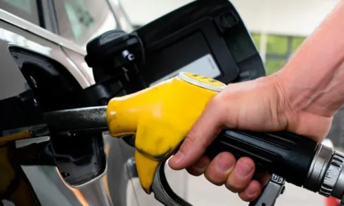 
				
					Petrobras reduz nesta quarta-feira preços da gasolina e do diesel
				
				