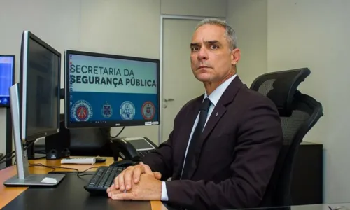 
				
					Delegado Hélio Jorge é exonerado da subsecretaria de Segurança Pública da Bahia
				
				