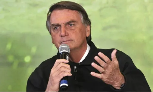 
				
					PF pode ouvir Bolsonaro no exterior sobre inquérito dos atos golpistas
				
				