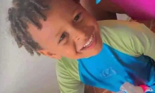 
				
					Menino de 4 anos morre afogado em praia do sul da Bahia
				
				