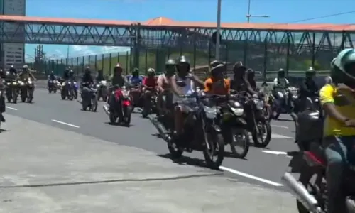 
				
					Motociclistas de aplicativos protestam para realizar transporte de passageiros no Carnaval
				
				