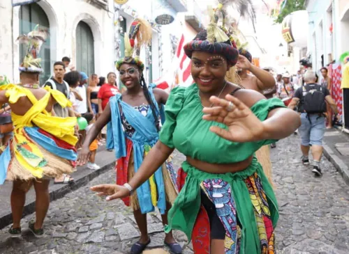 Galeria de fotos: confira os registros do último dia de carnaval no Pelourinho