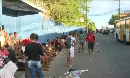 
				
					Credenciamento de ambulantes para o Carnaval é encerrado pela Prefeitura de Salvador
				
				