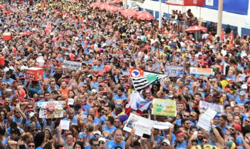 
				
					Galeria: veja fotos do último dia de folia no circuito Barra-Ondina
				
				