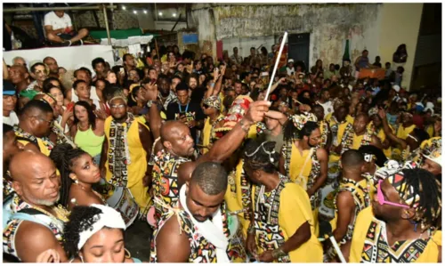 
				
					Após dois anos, tradicional saída do Ilê Aiyê retorna ao Curuzu e reafirma ancestralidade negra
				
				