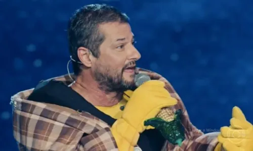 
				
					Fantasiado de milho, Marcelo Serrado é desmascarado no ‘The Masked Singer Brasil’; confira
				
				