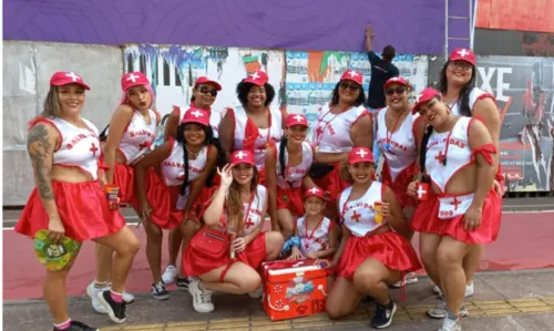 
				
					Furdunço reúne multidão em clima de retomada de carnaval com muitas fantasias, famílias e inclusão em Salvador
				
				