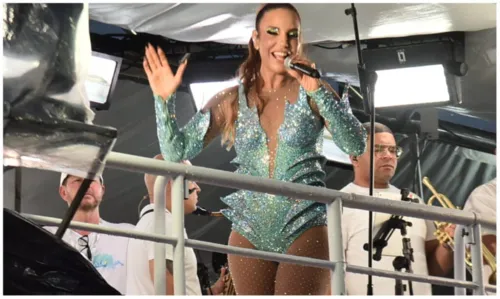 
				
					Ivete Sangalo promete pagar isopor de ambulante que teve material quebrado
				
				