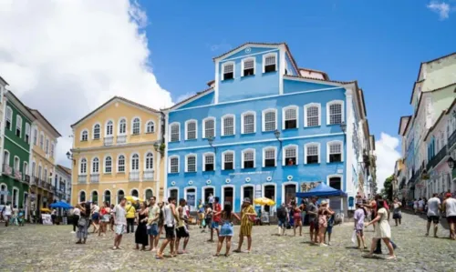 
				
					Foliões terão conexão gratuita de internet no Pelourinho durante carnaval
				
				