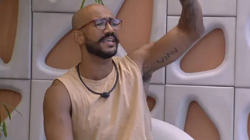 
				
					Ricardo e Bruna Griphao trocam farpas no 'BBB 23': 'Também estou mal'
				
				