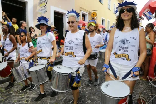 
				
					Carnaval 2023: Veja fotos 4º dia de folia do circuito Batatinha, no Pelourinho
				
				