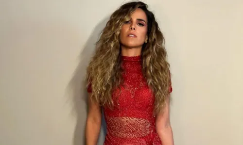 
				
					Wanessa e Dado Dolabella desembarcam em Salvador para carnaval
				
				