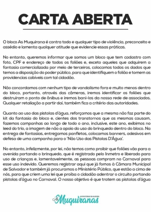 
				
					Integrantes do bloco 'As Muquiranas' realizam ato contra assédio
				
				