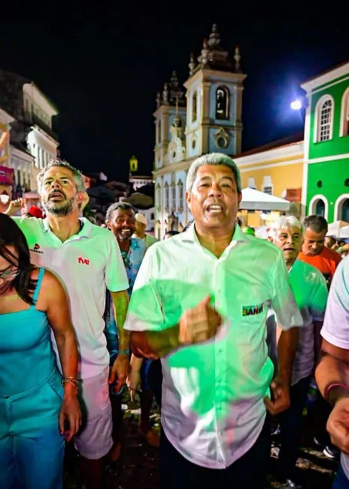 
				
					Galeria de fotos: confira os registros do último dia de carnaval no Pelourinho
				
				