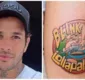 
                  Campeão do 'BBB', Rafinha faz tatuagem para show de Blink 182 e 'enlouquece' após cancelamento de apresentação