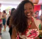 
                  Tia Má celebra tom de esperança com o retorno do Carnaval: 'muita gente leva o 'de comer' para casa nessa folia'