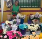 
                  Vendedores de flores relatam baixo movimento em festa de Iemanjá; veja quanto custam as rosas