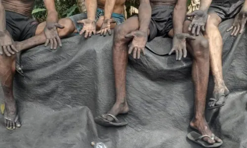 
				
					Cinco trabalhadores são resgatados de trabalho análogo a escravidão em Salvador
				
				