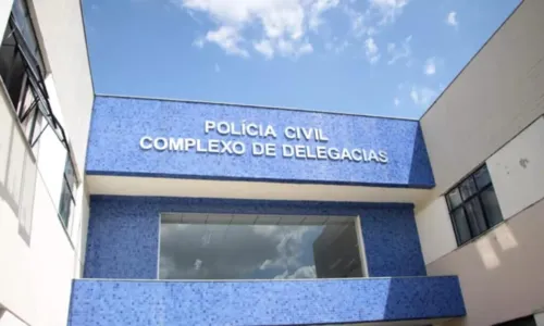 
				
					Polícia investiga triplo homicídio de pessoas em situação de rua na Bahia
				
				